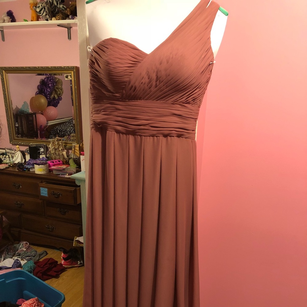 bridesmaid “dusty rose”
